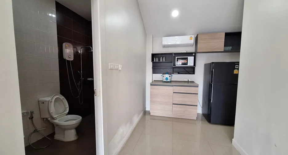 For rent 5 bedrooms villa in Hua Hin, Prachuap Khiri Khan