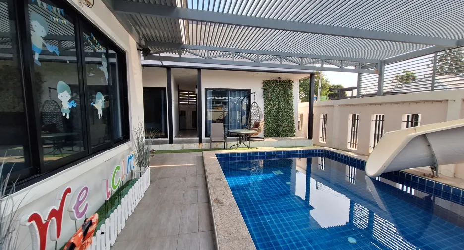 For rent 5 bedrooms villa in Hua Hin, Prachuap Khiri Khan