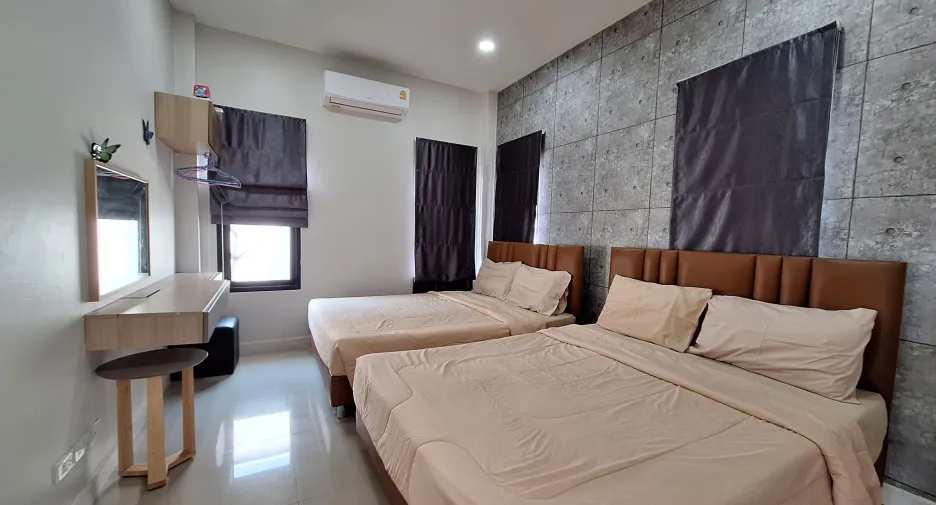 For rent 5 bedrooms villa in Hua Hin, Prachuap Khiri Khan
