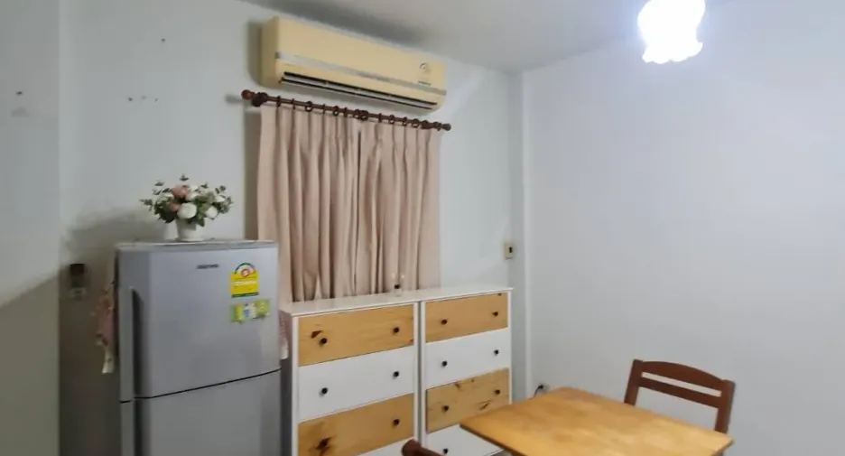 For rent 3 bedrooms townhouse in Pak Kret, Nonthaburi