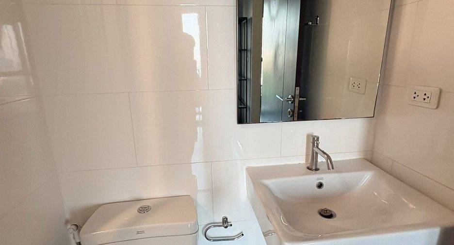 For rent 1 Beds condo in Watthana, Bangkok
