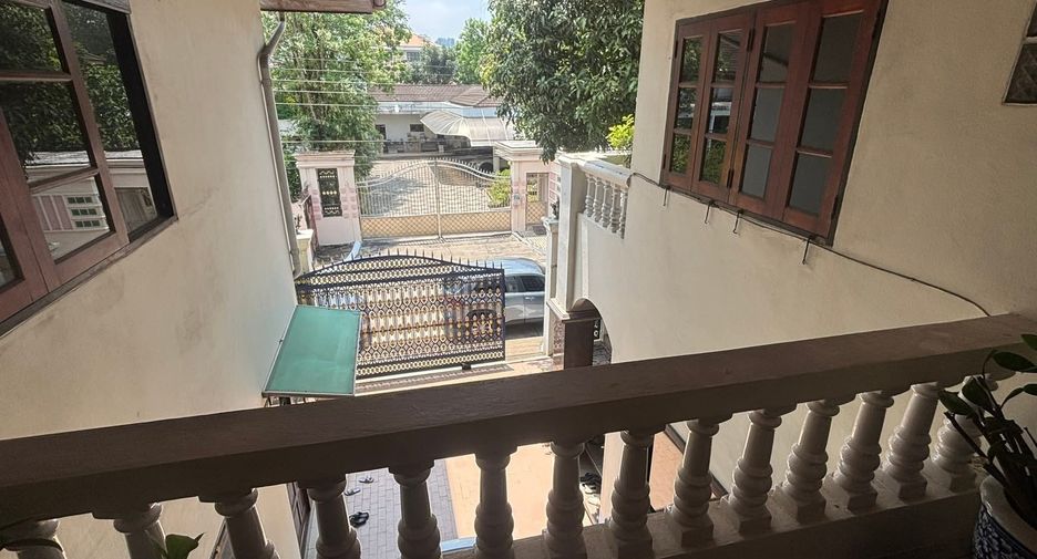 出售 4 卧室 独立屋 在 Suan Luang, 曼谷