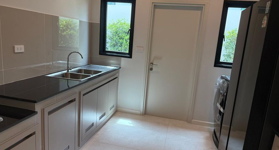 Casa en alquiler de 3 habitaciones en Mueang Phuket, Phuket