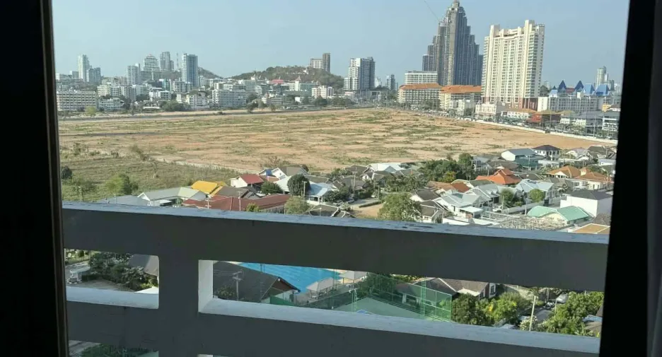 Wohnung zur Miete mit 2 Zimmer in Bang Lamung, Chonburi