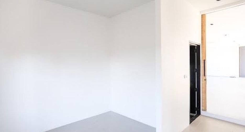 For sale 4 bedrooms villa in Doi Saket, Chiang Mai