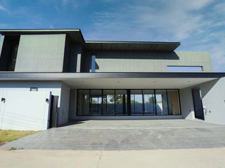 出售 4 卧室 别墅 在 Doi Saket, Chiang Mai