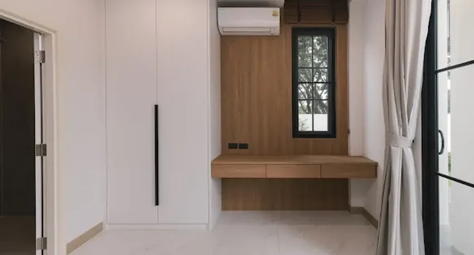 For sale 5 bedrooms house in San Sai, Chiang Mai
