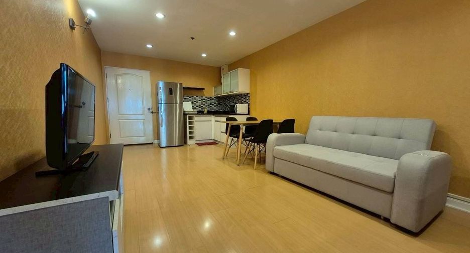For rent 1 bed condo in Bang Rak, Bangkok