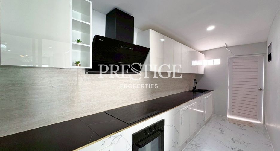 Casa en venta de 4 habitaciones en Bang Lamung, Chonburi