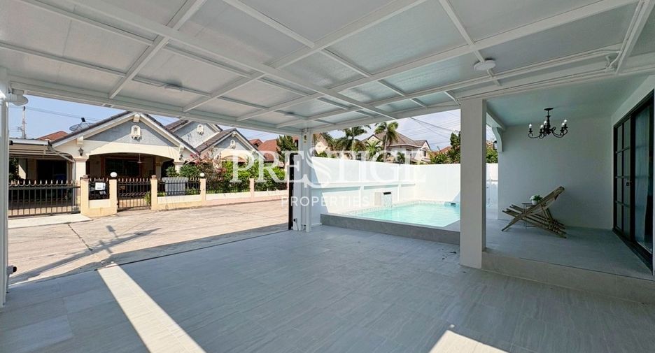 Casa en venta de 4 habitaciones en Bang Lamung, Chonburi