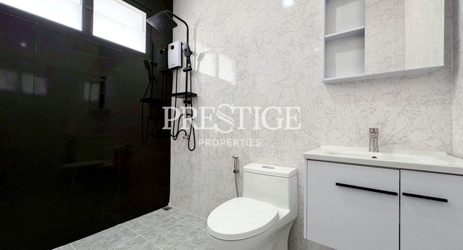 Casa en venta de 4 habitaciones en Bang Lamung, Chonburi