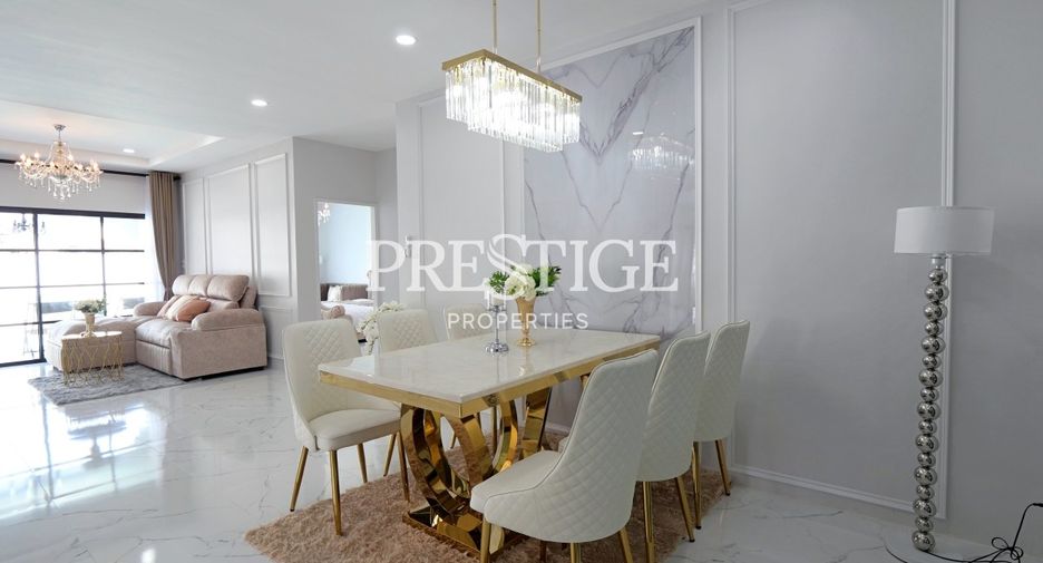 Casa en venta de 4 habitaciones en Bang Lamung, Chonburi