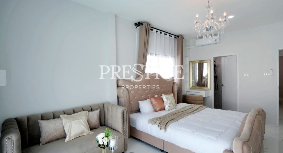Casa en venta de 4 habitaciones en Bang Lamung, Chonburi