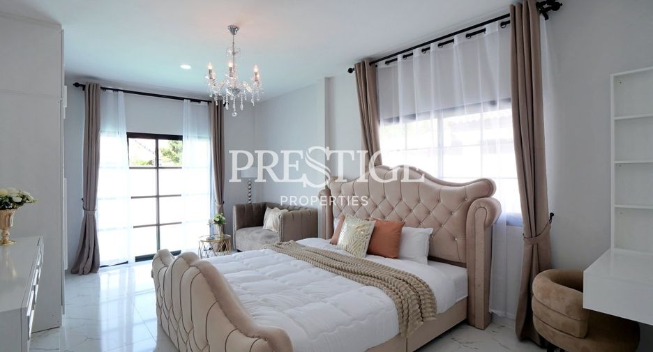 Casa en venta de 4 habitaciones en Bang Lamung, Chonburi