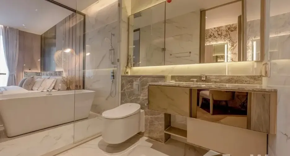 For rent 2 bedrooms condo in Sathon, Bangkok