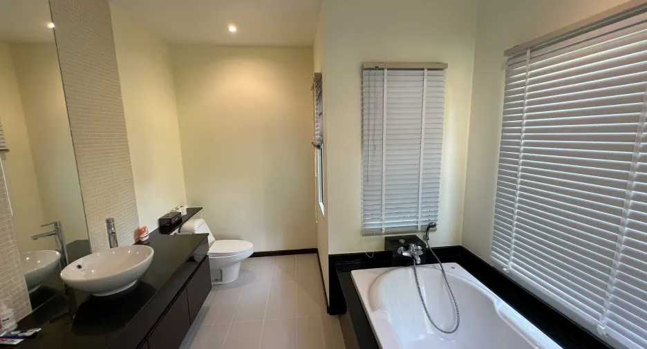 For sale and for rent 3 bedrooms villa in Mueang Phuket, Phuket