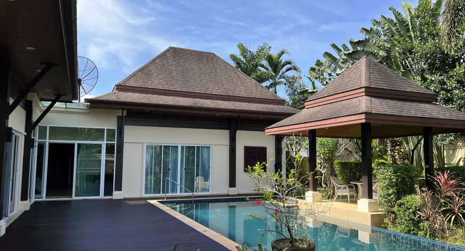 For sale and for rent 3 bedrooms villa in Mueang Phuket, Phuket