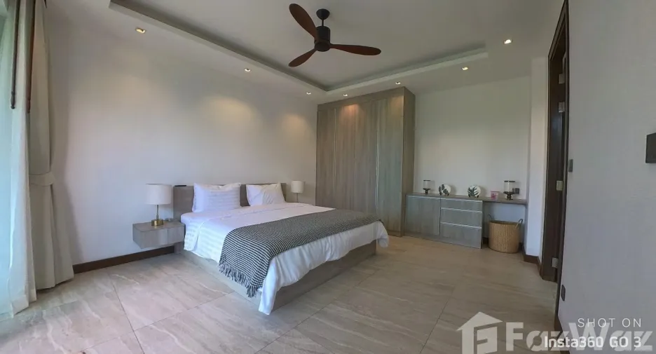 For rent 4 bedrooms villa in Thalang, Phuket