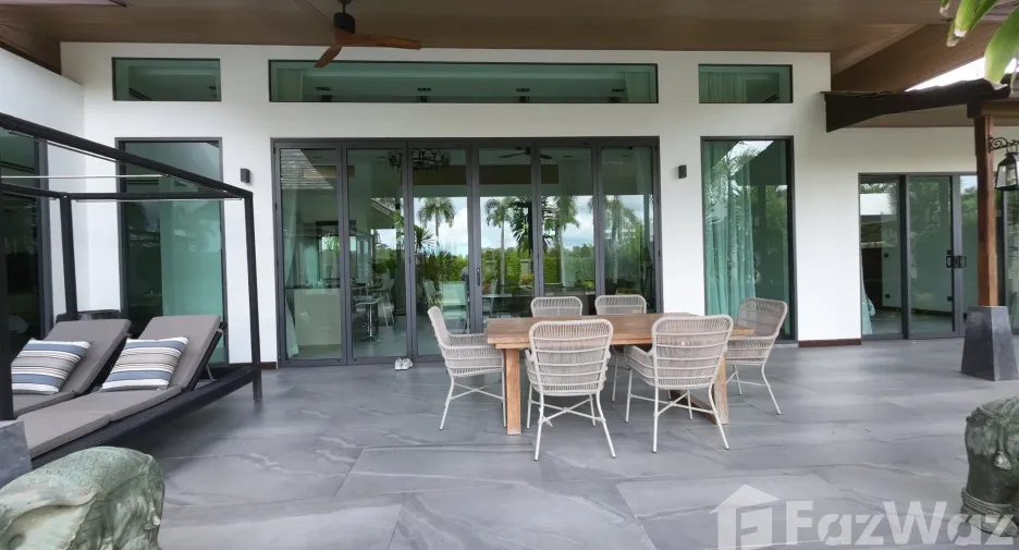 For rent 4 bedrooms villa in Thalang, Phuket