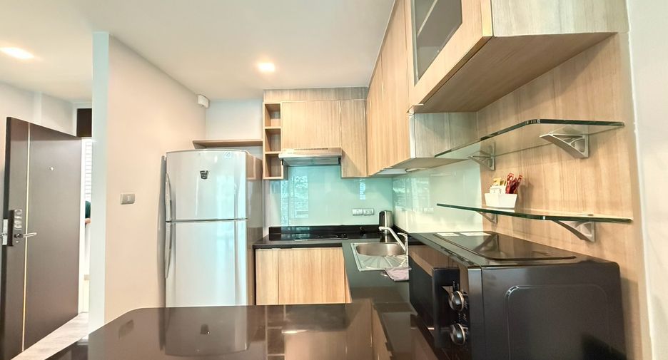 For rent studio condo in Watthana, Bangkok