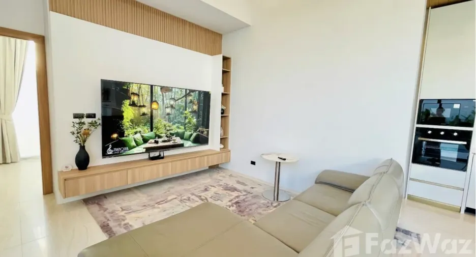 For rent 4 bedrooms villa in Mueang Phuket, Phuket