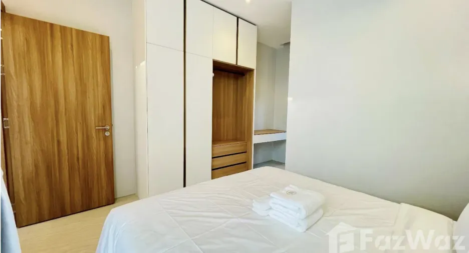 For rent 4 bedrooms villa in Mueang Phuket, Phuket