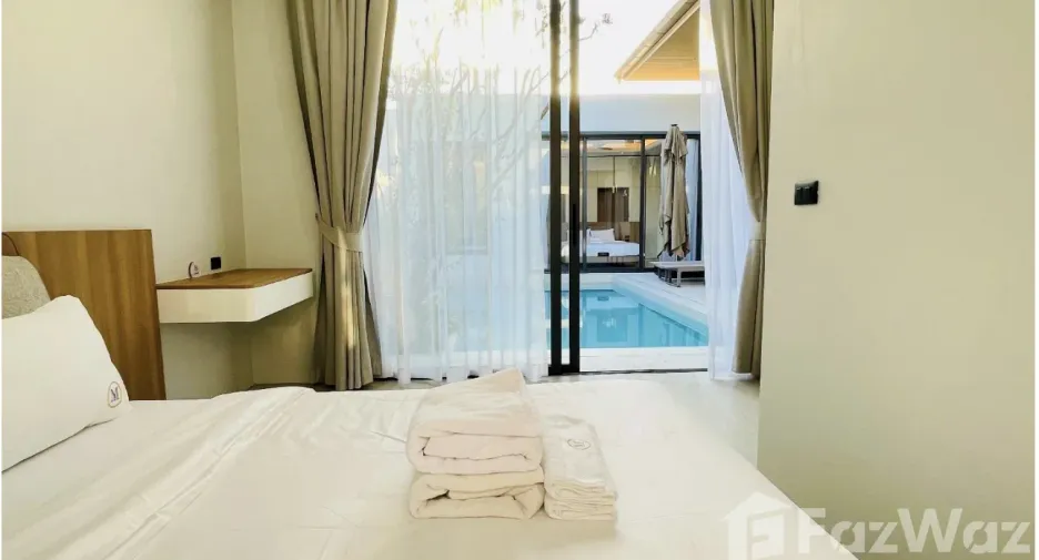 For rent 4 bedrooms villa in Mueang Phuket, Phuket