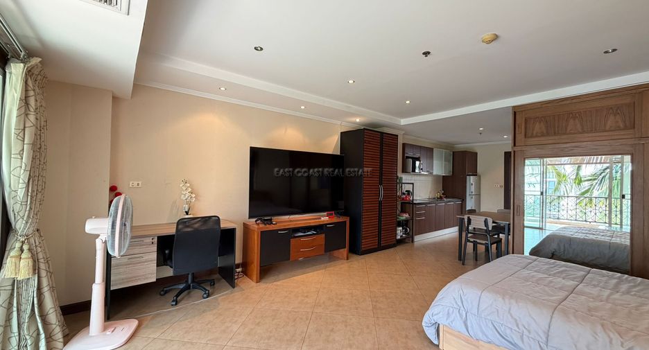 For sale studio condo in Bang Lamung, Chonburi