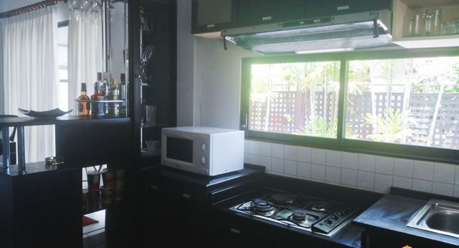 For sale and for rent 6 bedrooms house in Bang Lamung, Chonburi