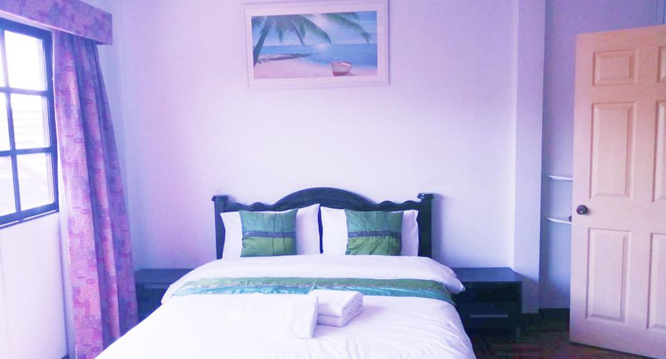 For sale and for rent 6 bedrooms house in Bang Lamung, Chonburi