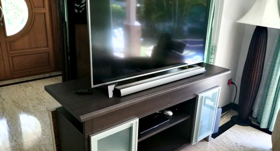 For sale and for rent 6 bedrooms house in Bang Lamung, Chonburi