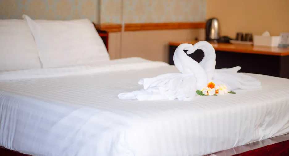 For sale and for rent 19 bedrooms hotel in Chaloem Phra Kiat, Buriram