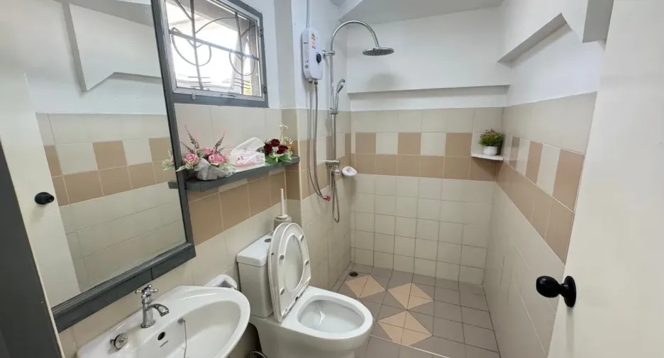 ให้เช่า 2 ห้องนอน บ้านเดี่ยว ใน บ้านฉาง, ระยอง