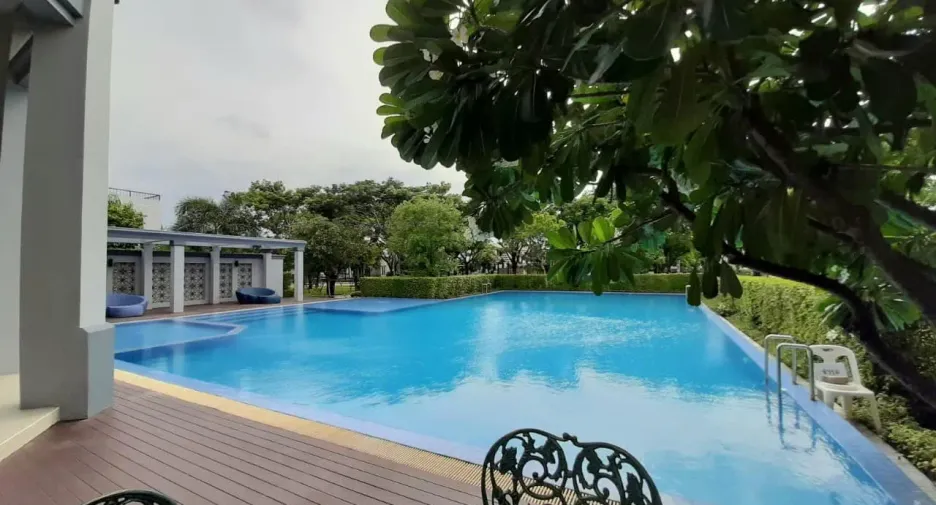 For rent 3 bedrooms house in Pak Kret, Nonthaburi