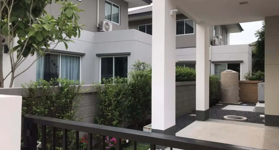 For rent 3 bedrooms house in Pak Kret, Nonthaburi
