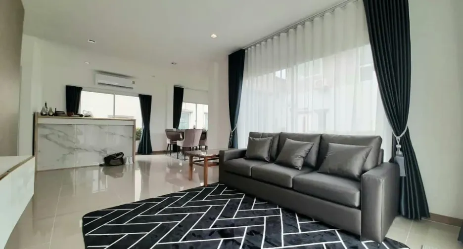 For rent 3 bedrooms house in Pak Kret, Nonthaburi