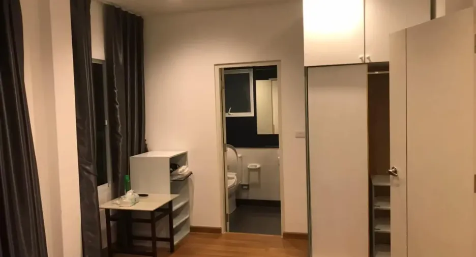 For rent 3 bedrooms house in Pak Kret, Nonthaburi