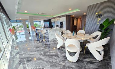 For sale 3 bedrooms condo 