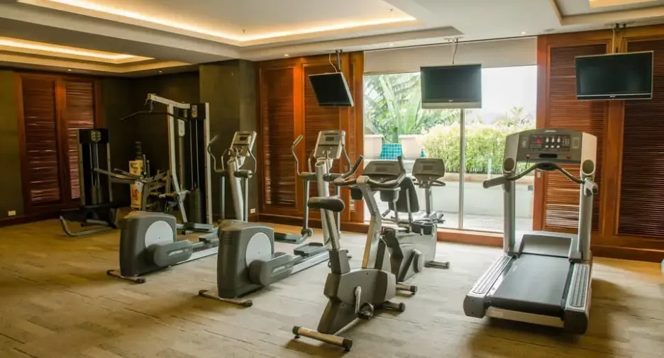 For rent 4 bedrooms condo in Pathum Wan, Bangkok