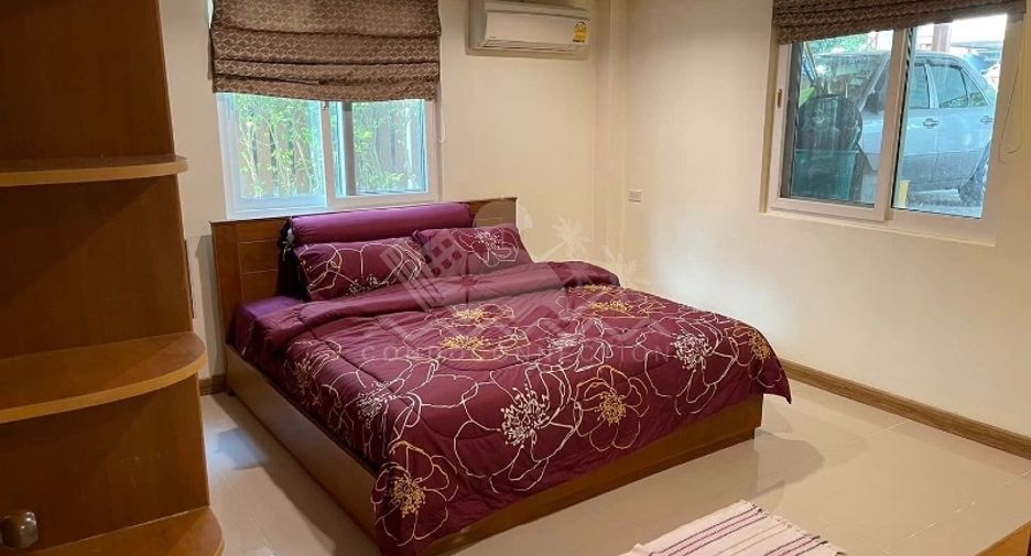 For sale and for rent 6 bedrooms house in Bang Lamung, Chonburi