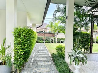 Casa en venta y en alquiler de 6 habitaciones en Bang Lamung, Chonburi