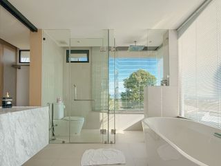 For rent 3 bedrooms villa in Mueang Phuket, Phuket