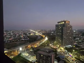 出租 1 卧室 公寓 在 Mueang Samut Prakan, Samut Prakan