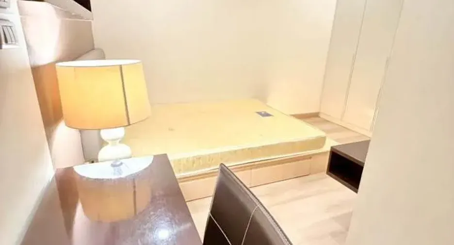 À louer 2 chambres condo à Pathum Wan, Bangkok