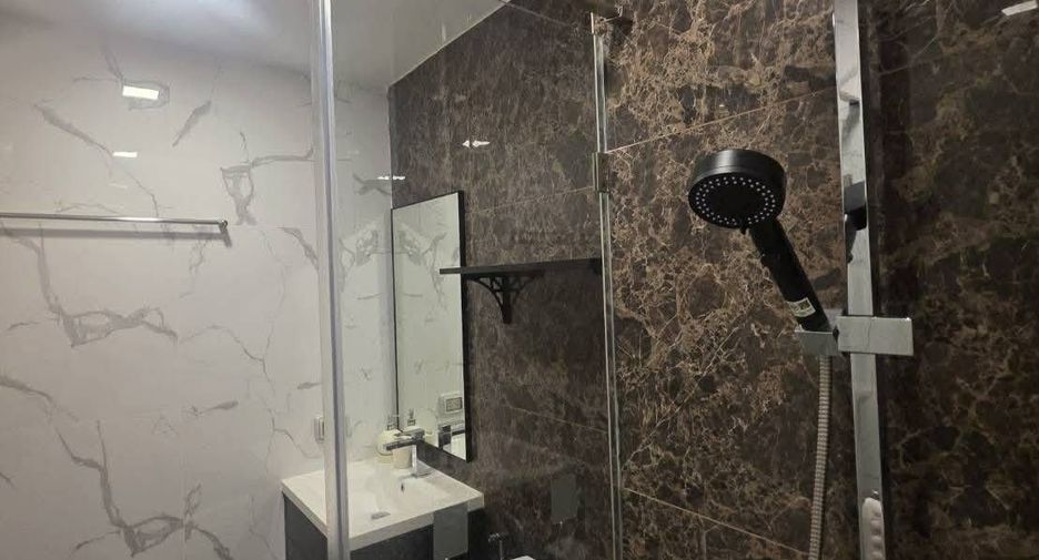 Аренда 2 спальни кондо в Банг Ламунг, Чонбури