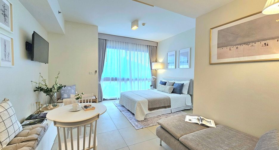 For sale 1 bed condo in Pratumnak, Pattaya