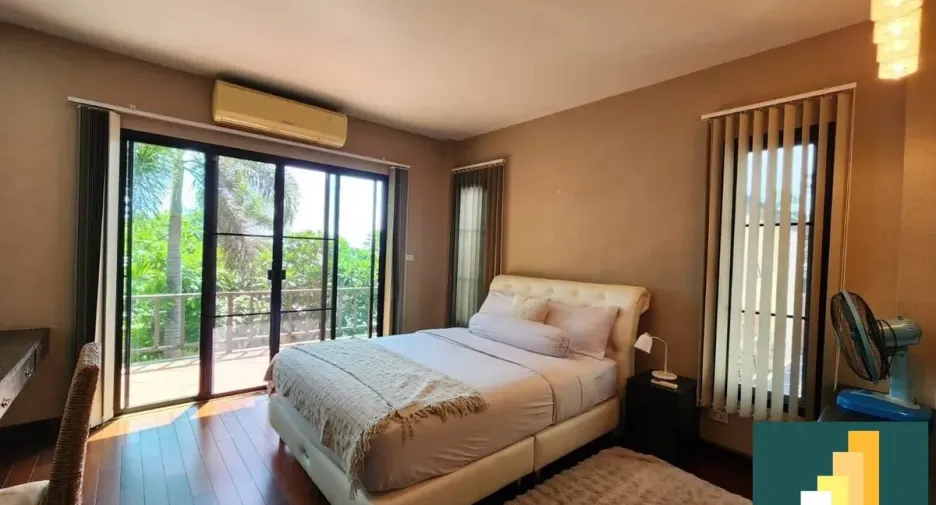 For rent and for sale 3 bedrooms house in Bang Lamung, Chonburi
