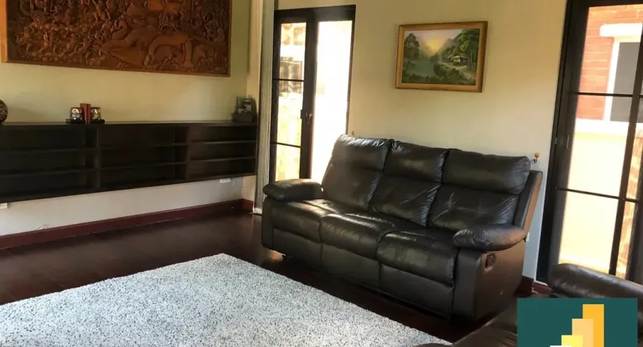 For rent and for sale 3 bedrooms house in Bang Lamung, Chonburi