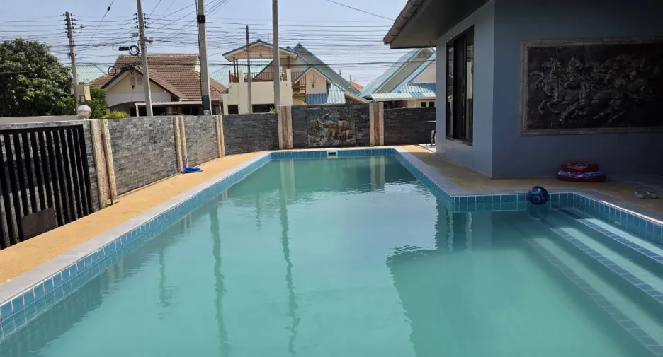 For rent 3 bedrooms villa in Hua Hin, Prachuap Khiri Khan
