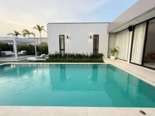 For rent and for sale 3 bedrooms house in Bang Lamung, Chonburi